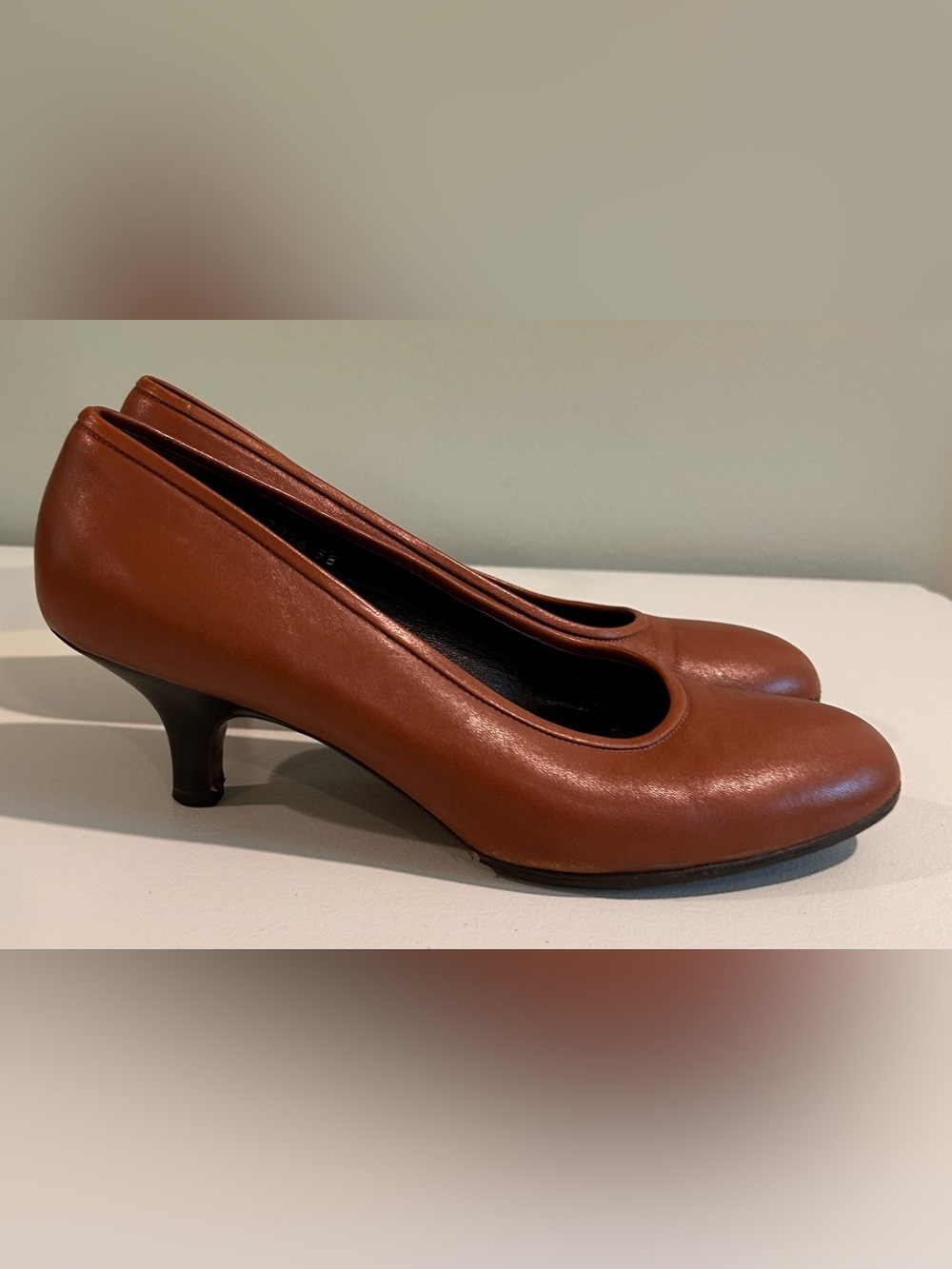 Walter Steiger Brown Leather Kitten Heels Size 8 Old Money Pumps - Picture 6 of 10